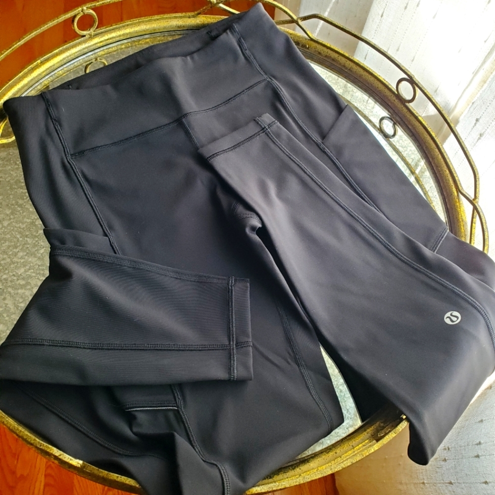 Lululemon legging size 4